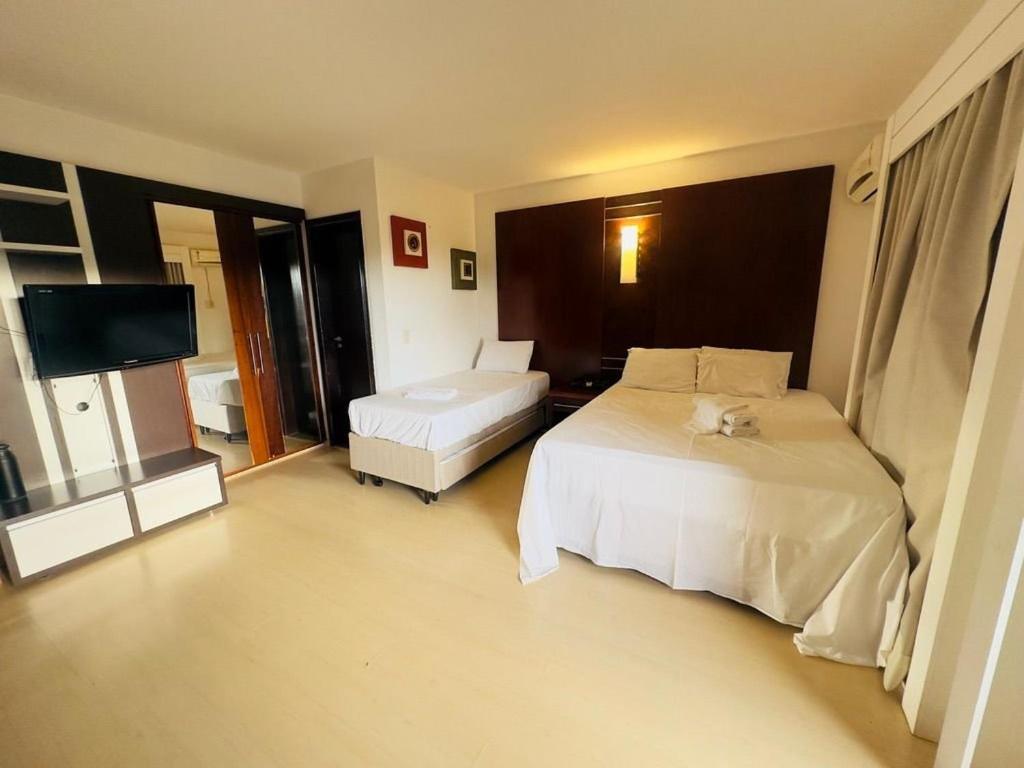 Apartment Flat 204 Side *